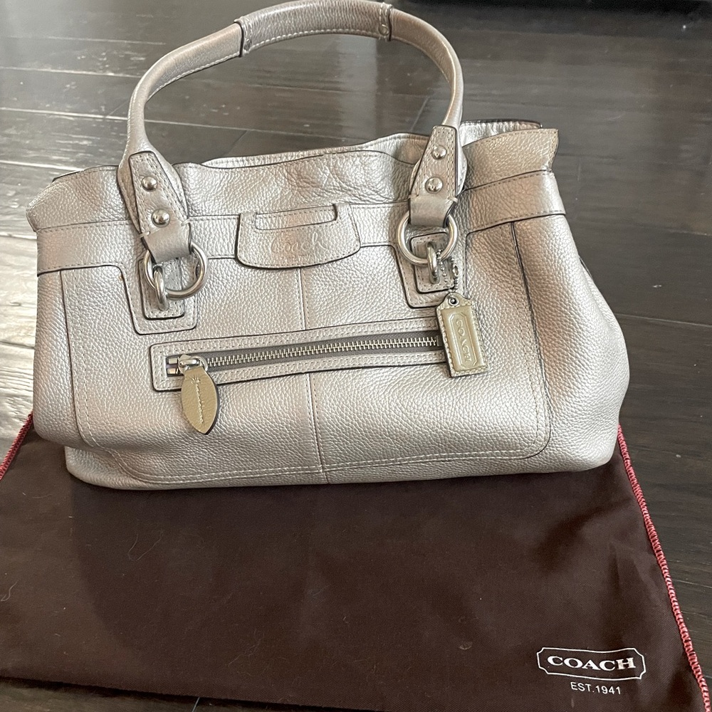 Silver leather Coach shoulder bag